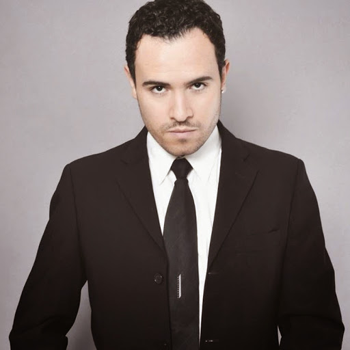 Antonio Estrada Photo 15