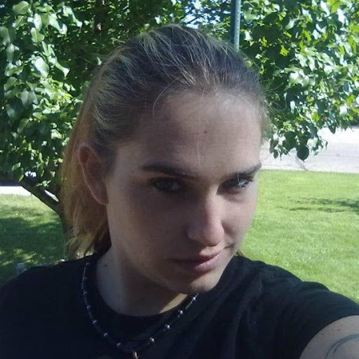 April Haynes Photo 12