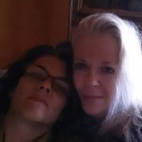 Elizabeth Snyder Photo 21