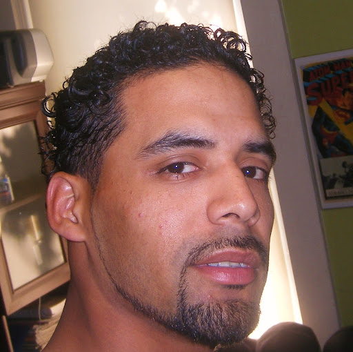 Miguel Colon Photo 11