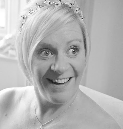 Sarah Handley Photo 19