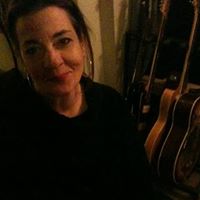 Julia Boyd Photo 36