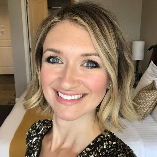 Sarah Martin Photo 38