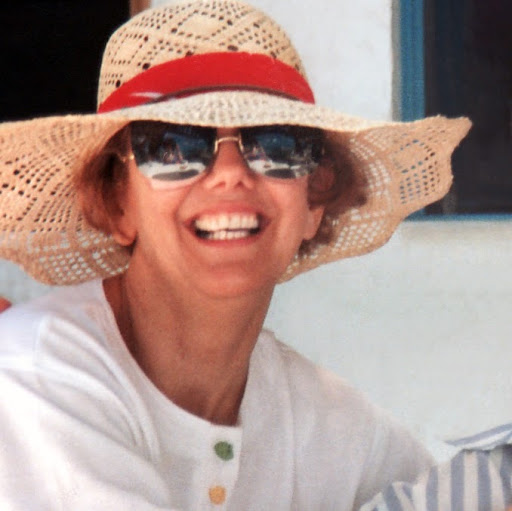 Diane Stone Photo 16