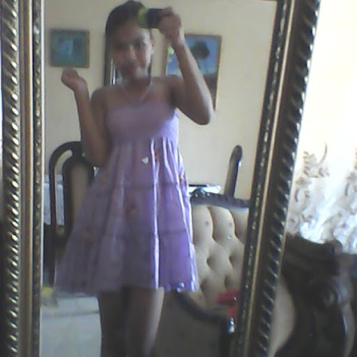Elizabeth Espino Photo 7
