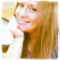 Kristi Martinez Photo 37