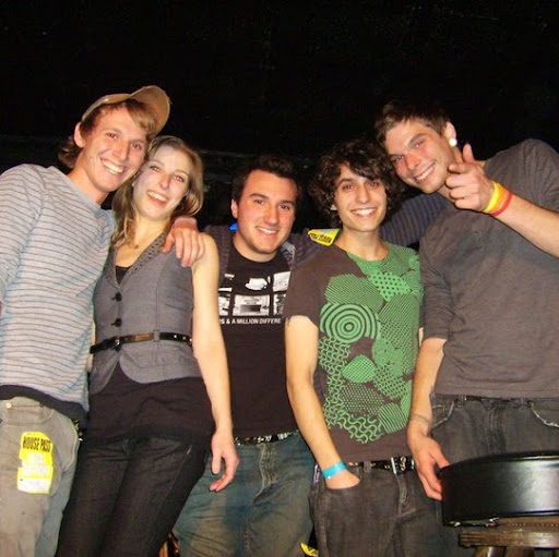 Sarah Rodgers Photo 24