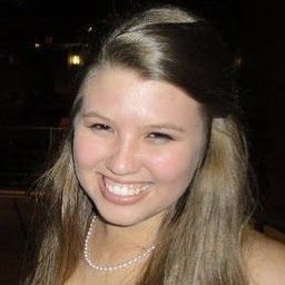 Laura Singleton Photo 4