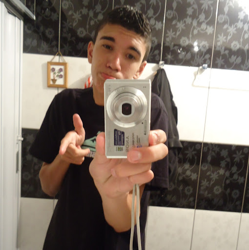 Christopher Souza Photo 33