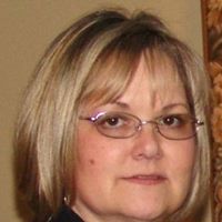 Vicky Morris Photo 16