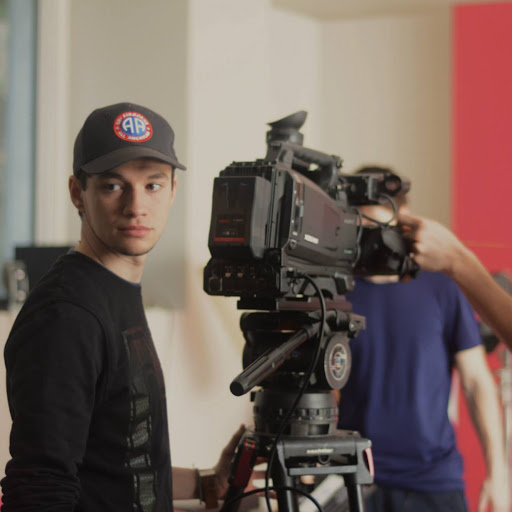 Louis Alvarez Photo 18