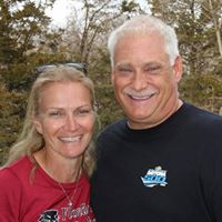 Julie Leonard Photo 14