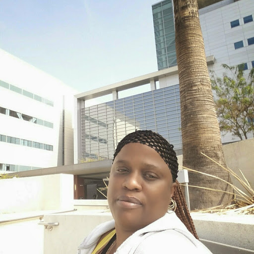 Angela Mackey Photo 6