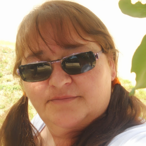 Tina Defelice Photo 17