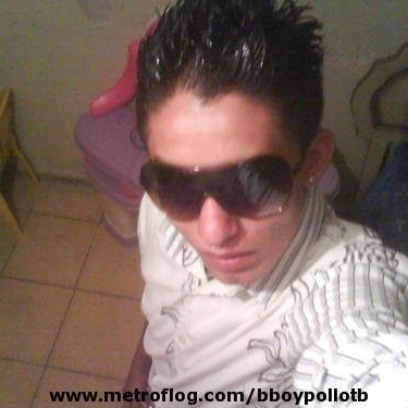 Christian Tovar Photo 17