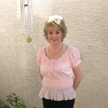 Paula Williams Photo 38