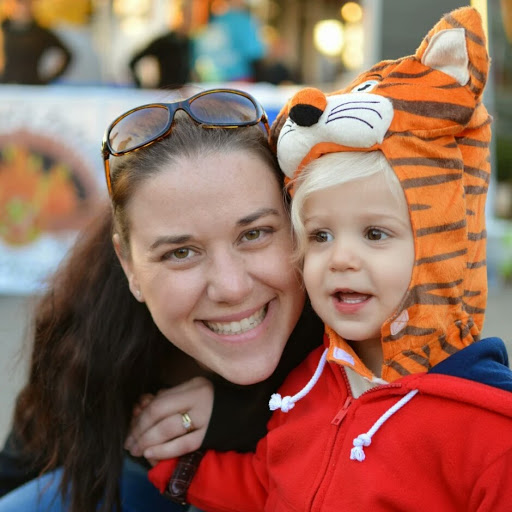 Kristin Foster Photo 22