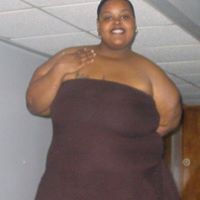 Kelly Sanderson Photo 18