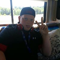 Nolan Richards Photo 5