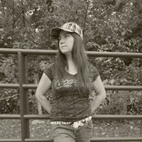 Kristen Ireland Photo 4