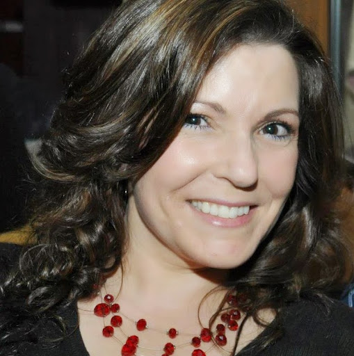 Gina Mackey Photo 13