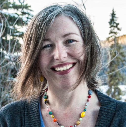 Julia Mackey Photo 5