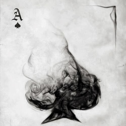 Chrissy Howell Photo 11