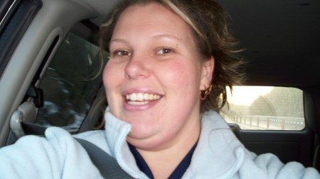Amy Robertson Photo 44