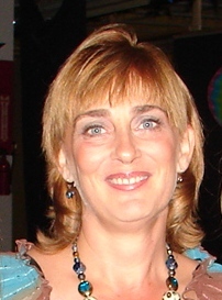 Tania Jones Photo 24