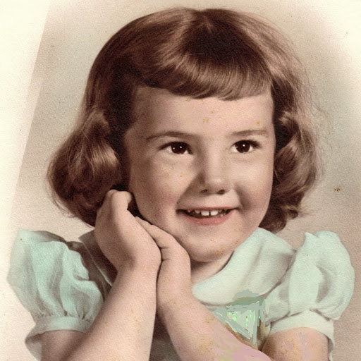 Ellen Howell Photo 28