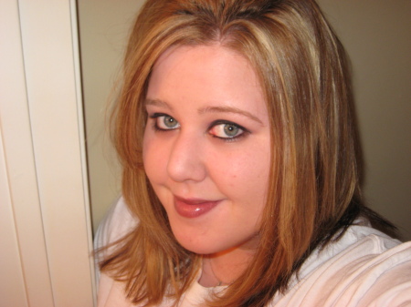 Amber Moyer Photo 19