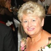Annette Currie Photo 8