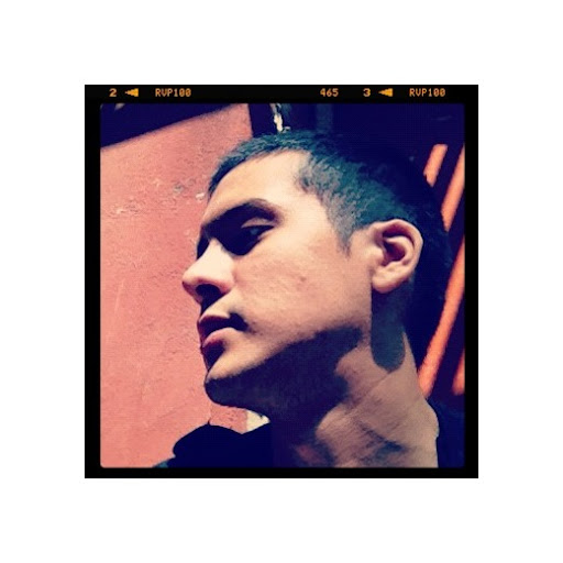 Ricardo Escobar Photo 32