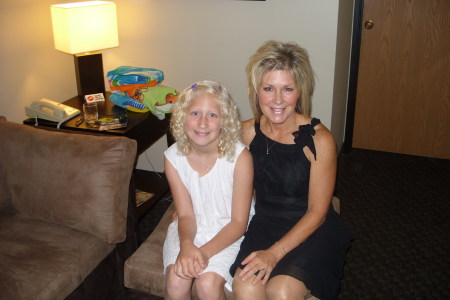 Julie Frank Photo 19
