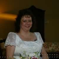 Michelle Harker Photo 29