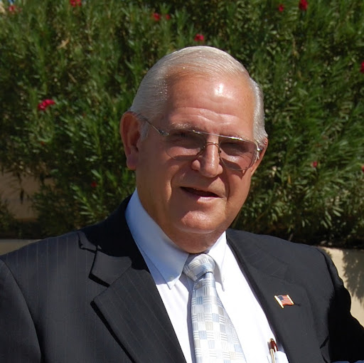 Larry Becker Photo 16