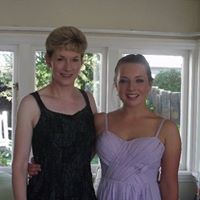 Julie Hansen Photo 22