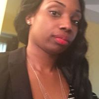 Renee Strong Photo 16