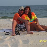 Julia Tolbert Photo 15