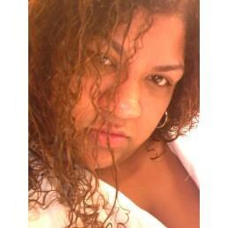 Camille Gonzalez Photo 20