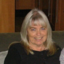 Janet Sharp Photo 37