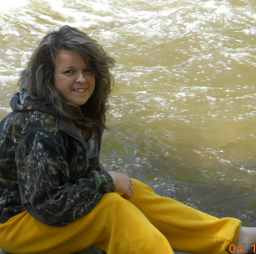 Chelsea Martin Photo 14