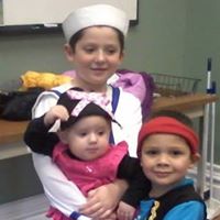 Stefanie Richards Photo 10