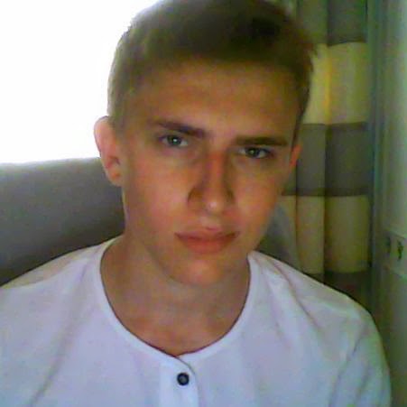 Lewis Rowe Photo 11