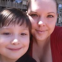 Sara Clayton Photo 39