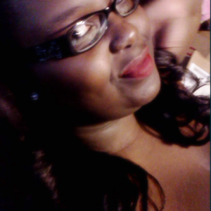 Candice Moore Photo 27