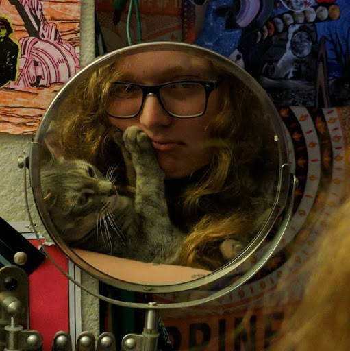 Michele Hartmann Photo 6