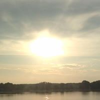 Laura Warlick Photo 3