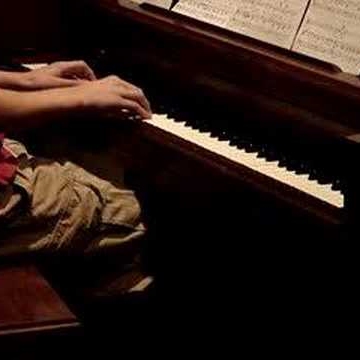 Thomas Settle Photo 15