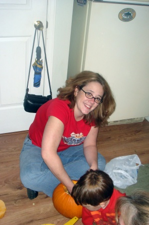 Shannon Mills Photo 34